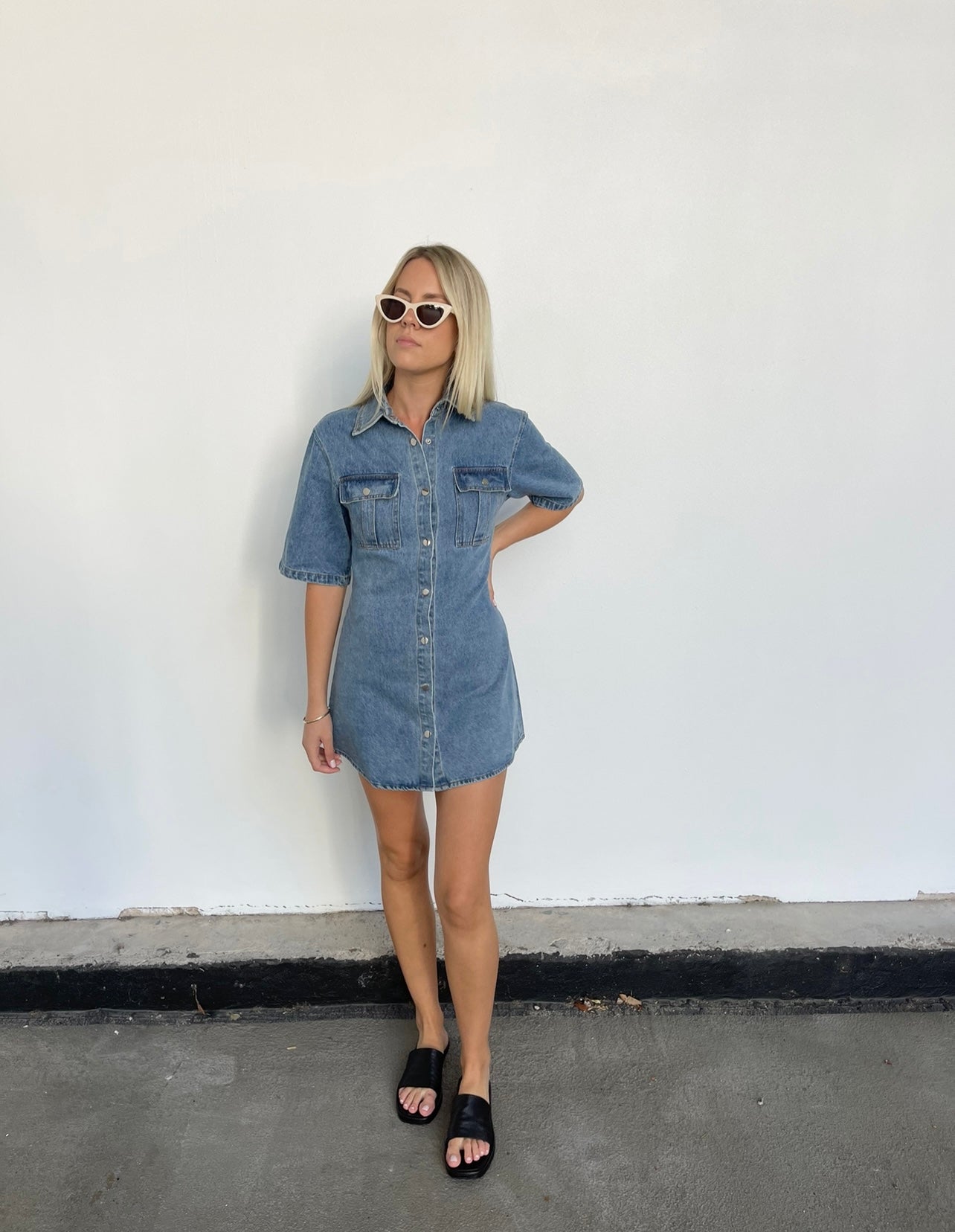reformation gigi denim dress Reformation Gigi Ruched Denim Dress NWT Blue Destin Mini Bodycon Women's Sz 8